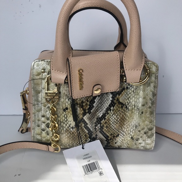 Calvin Klein Cross body (BRAND NEW) with tags - Picture 4 of 8